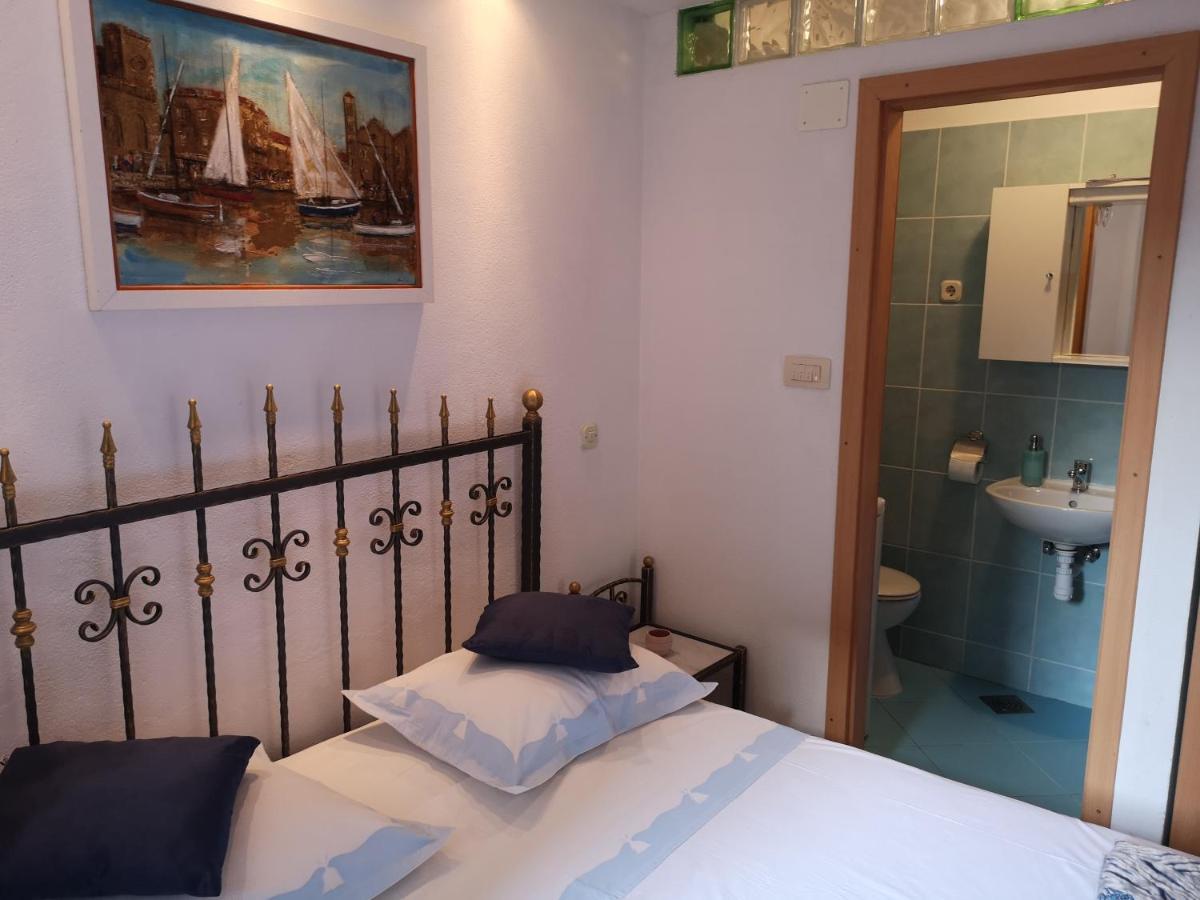 Apartments Spiro Split Bagian luar foto