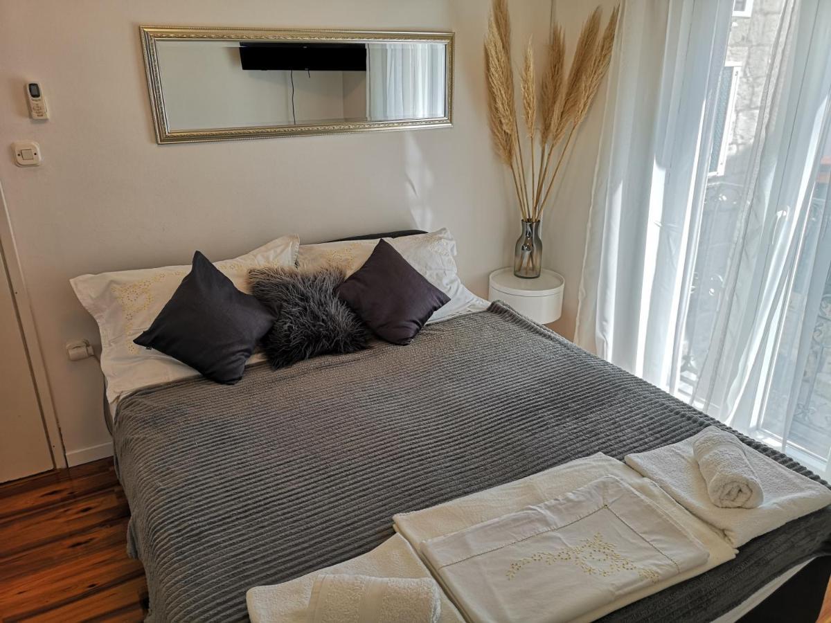 Apartments Spiro Split Bagian luar foto