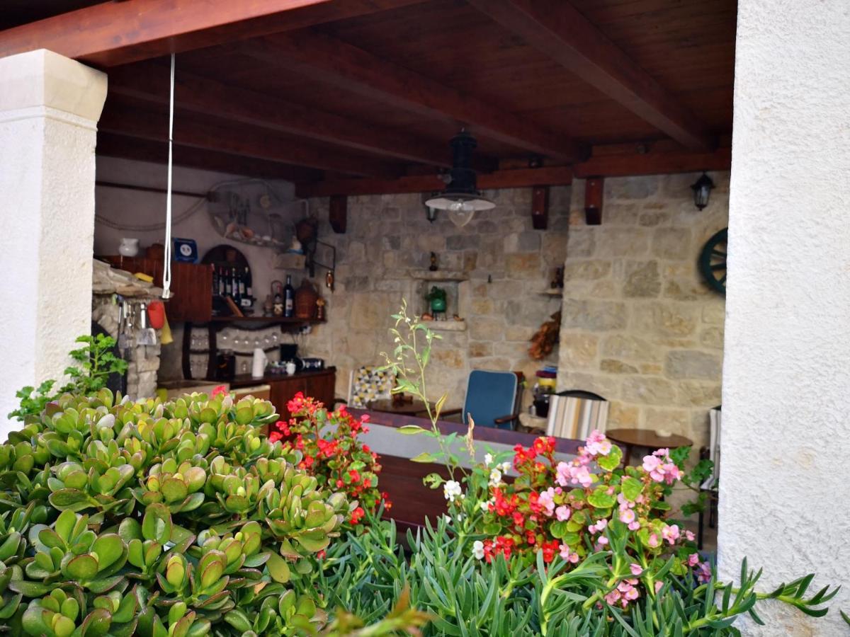 Apartments Spiro Split Bagian luar foto