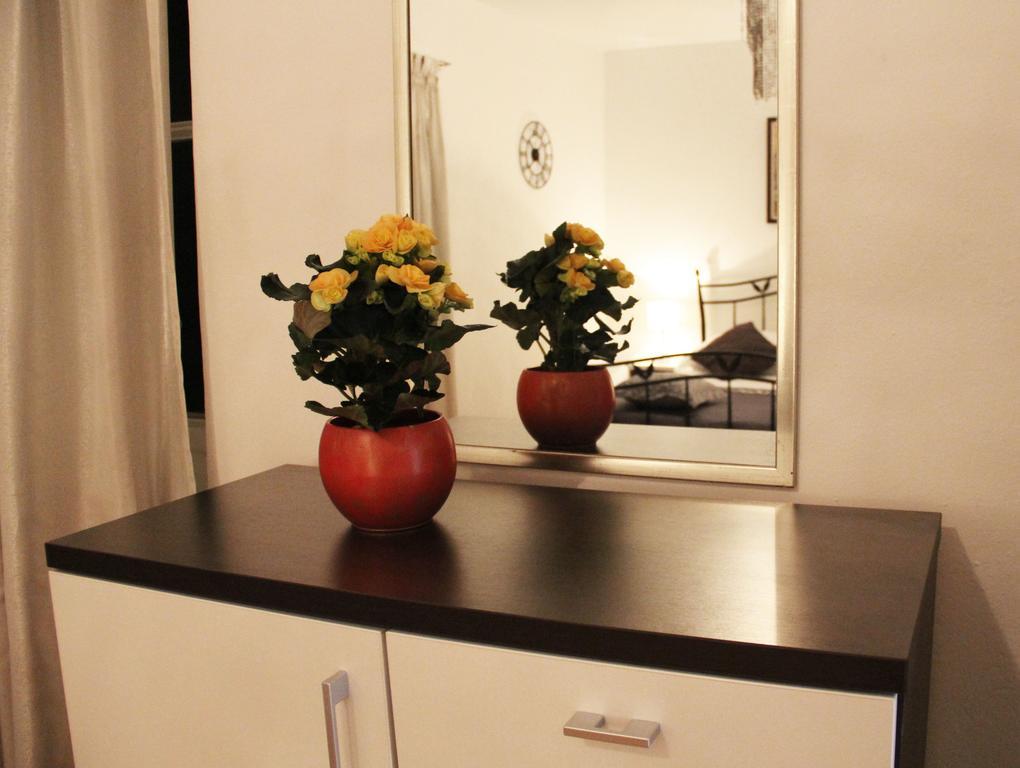 Apartments Spiro Split Bagian luar foto